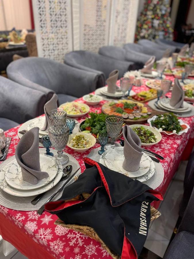 Zarafshan Grand Hotel Navoi Esterno foto